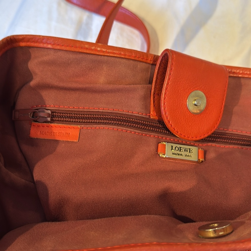 Loewe Orange Raffia Bag with Textured Design - Picture 8 of 10